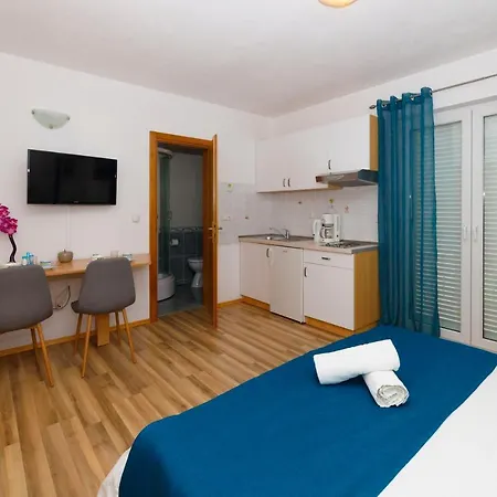 Apartment Matea Makarska